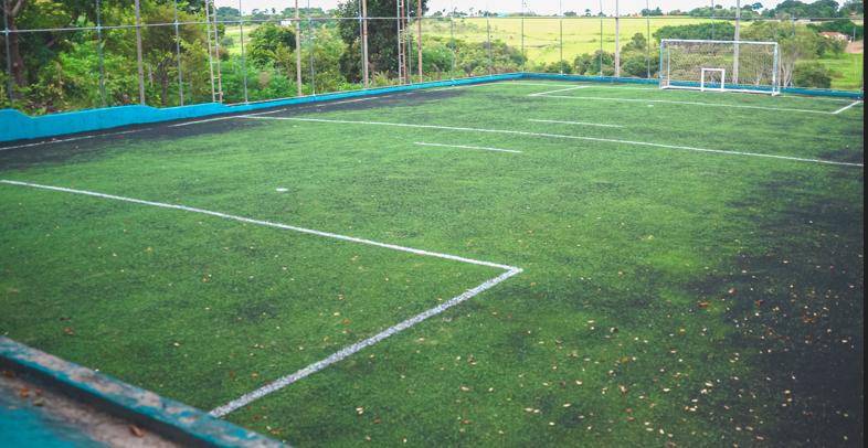 Campo de futebol society gramado da Chácara Vitória